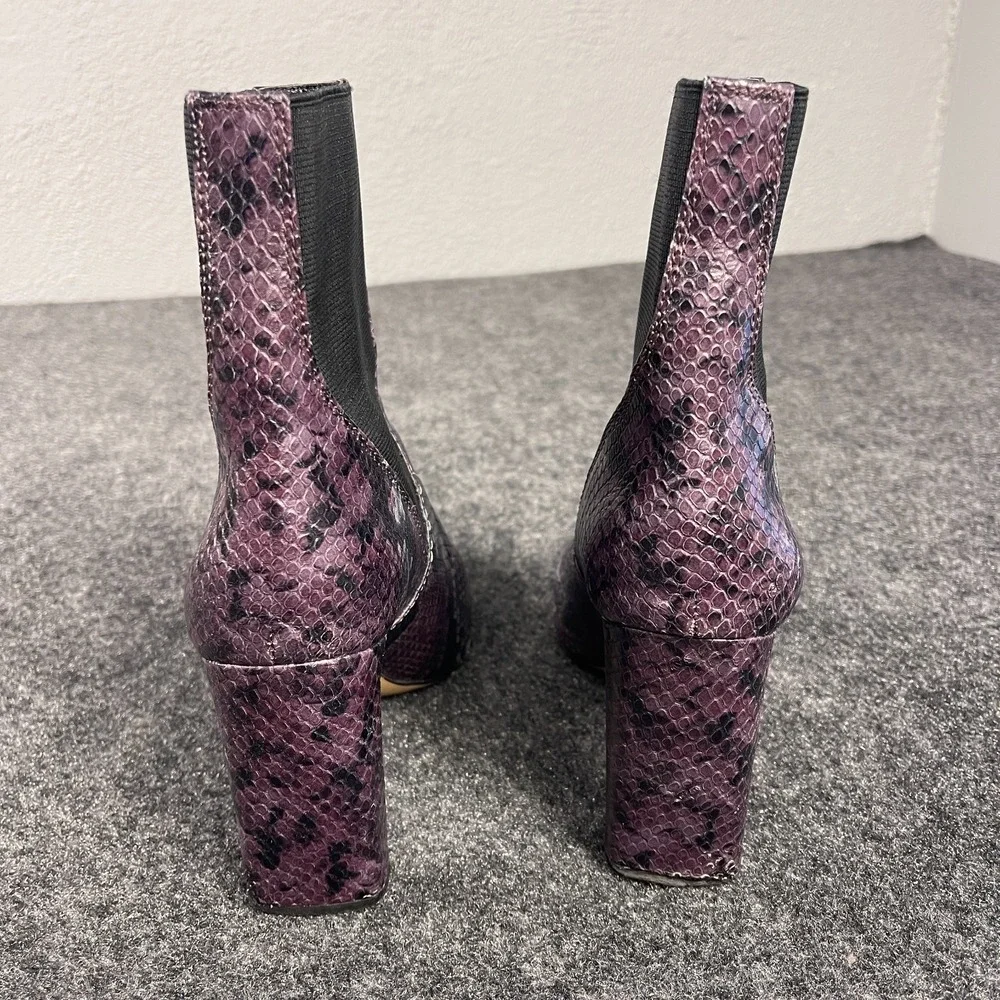 Vince Camuto Womens Boots 7 Seeana Snakeskin Chelsea Ankle Purple Leather Heels